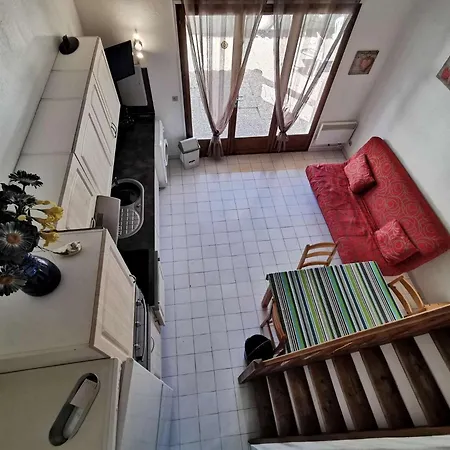 Les Captivantes - Deux Pieces Mezzanine Avec Vue Sur A Port Leucate. Ref: 1capt_p3 Mae-5244